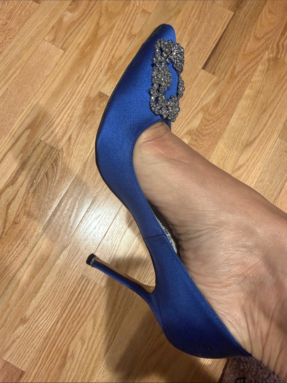Manolo Blahnik Royal Blue Satin Crystal-Embellished Pointed Pumps - Picture 4 of 5